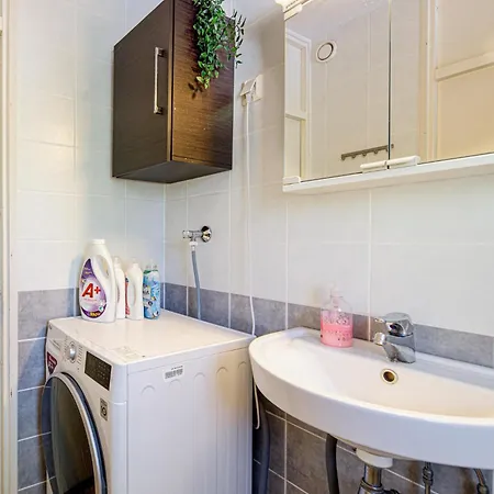 Retreat Apartment
